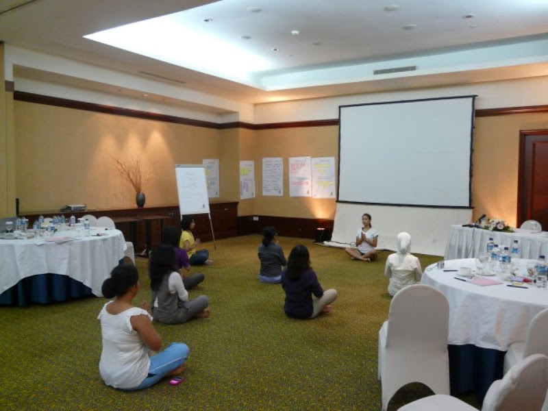 Instruktur Yoga Studio Image