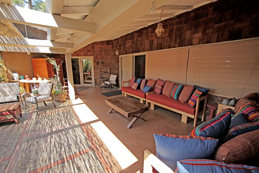Pine Manor Meditation Center Image