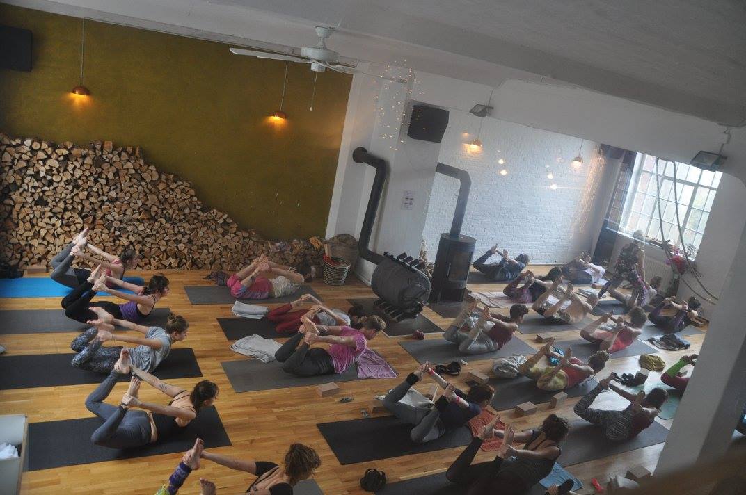 Yellow yoga Berlin