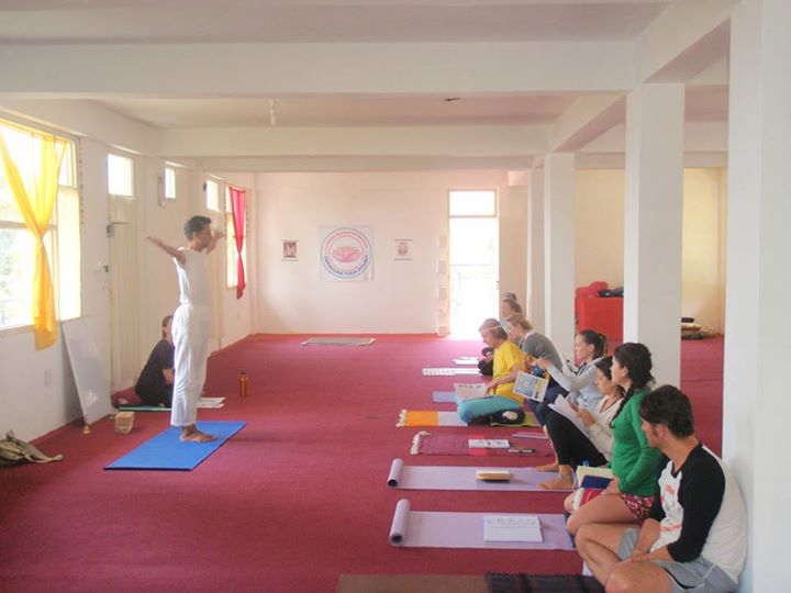 Sarvaguna Yoga Dhamma 