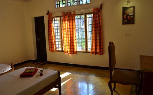  India