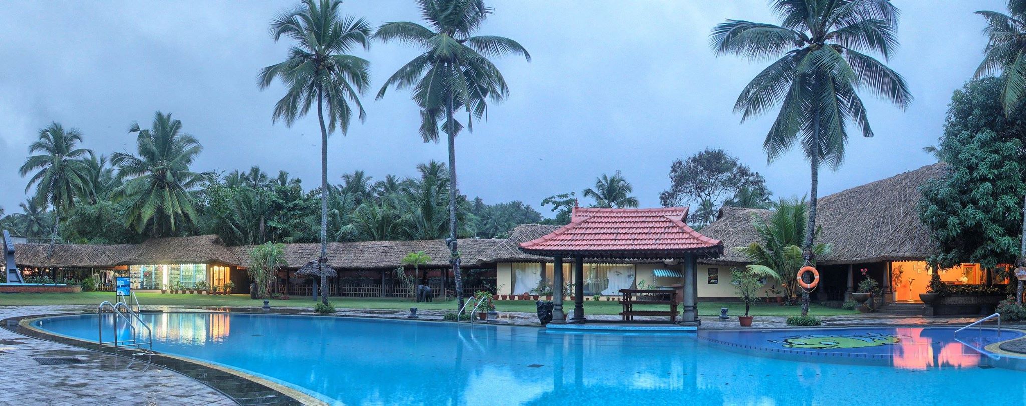 Udaya Samudra Leisure Beach Hotel 