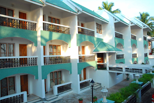 The Green Palace Yoga Hotel 
