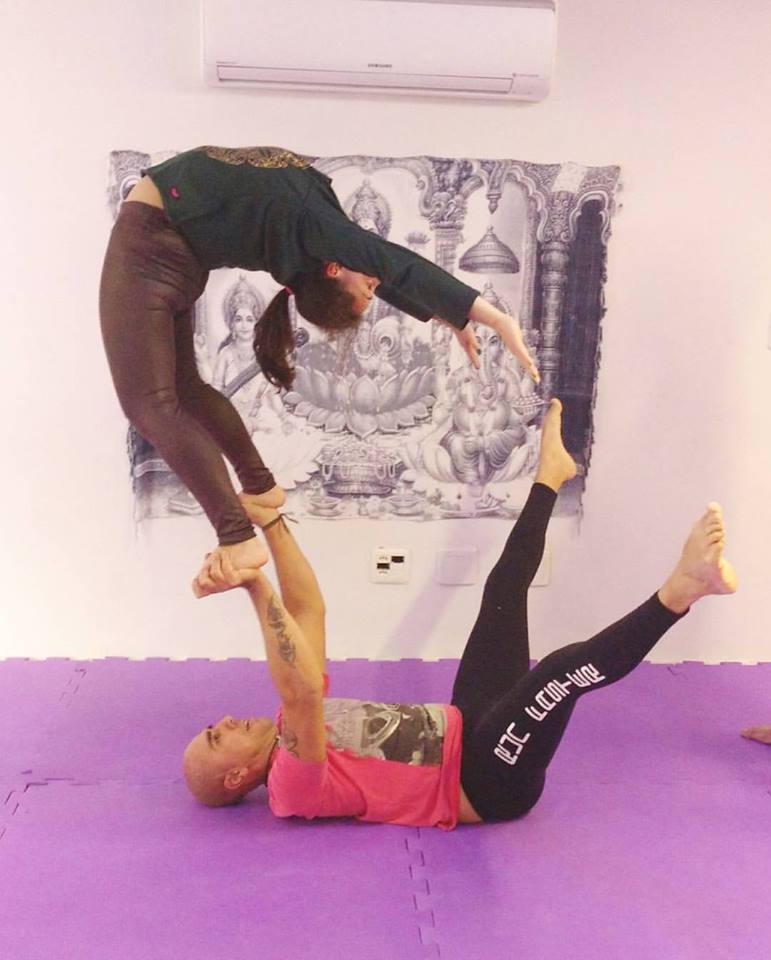 Acro Yoga Center Sao Paulo
