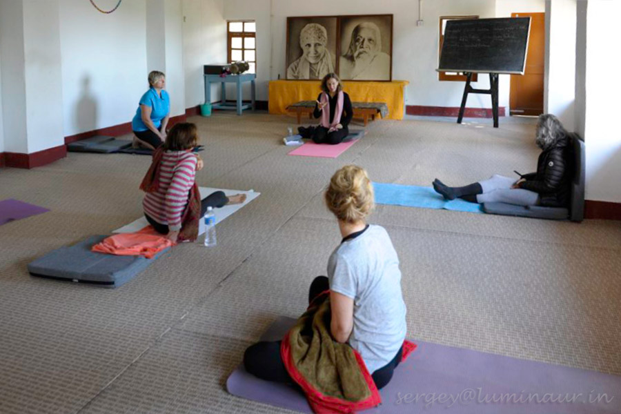 Auroyoga 