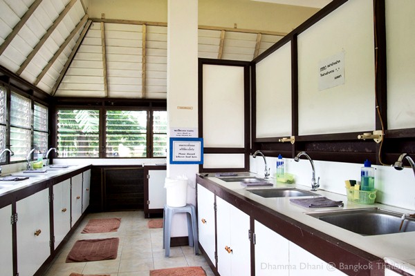 Vipassana Meditation Center Dhamma Thailand