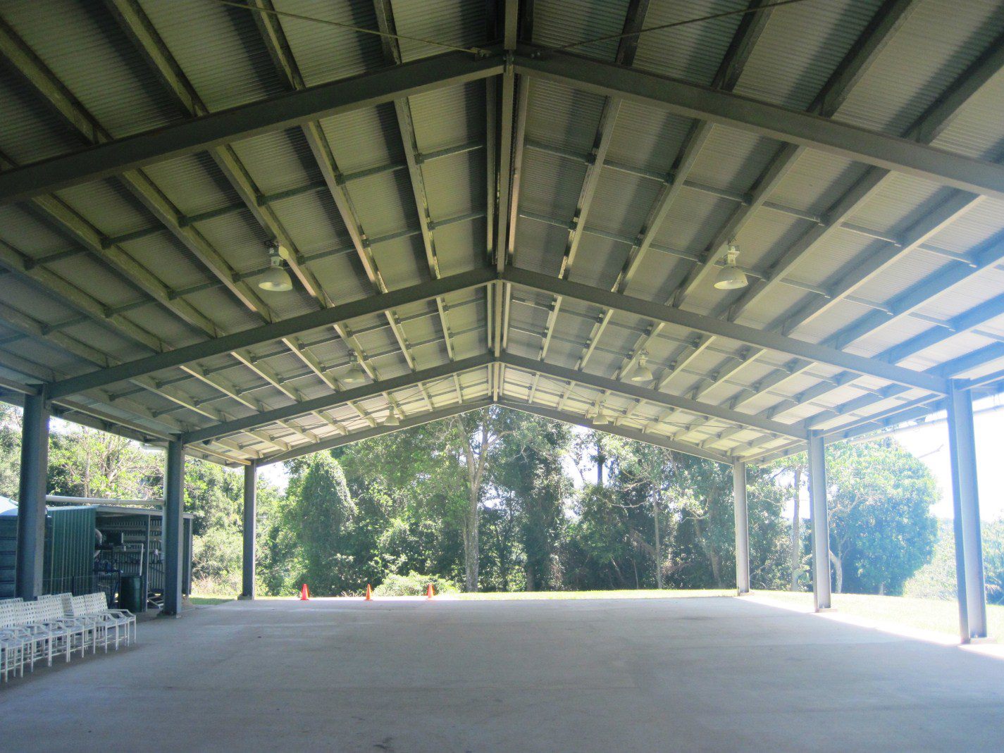 Dhamma Rasmi Vipassana Meditation Center 