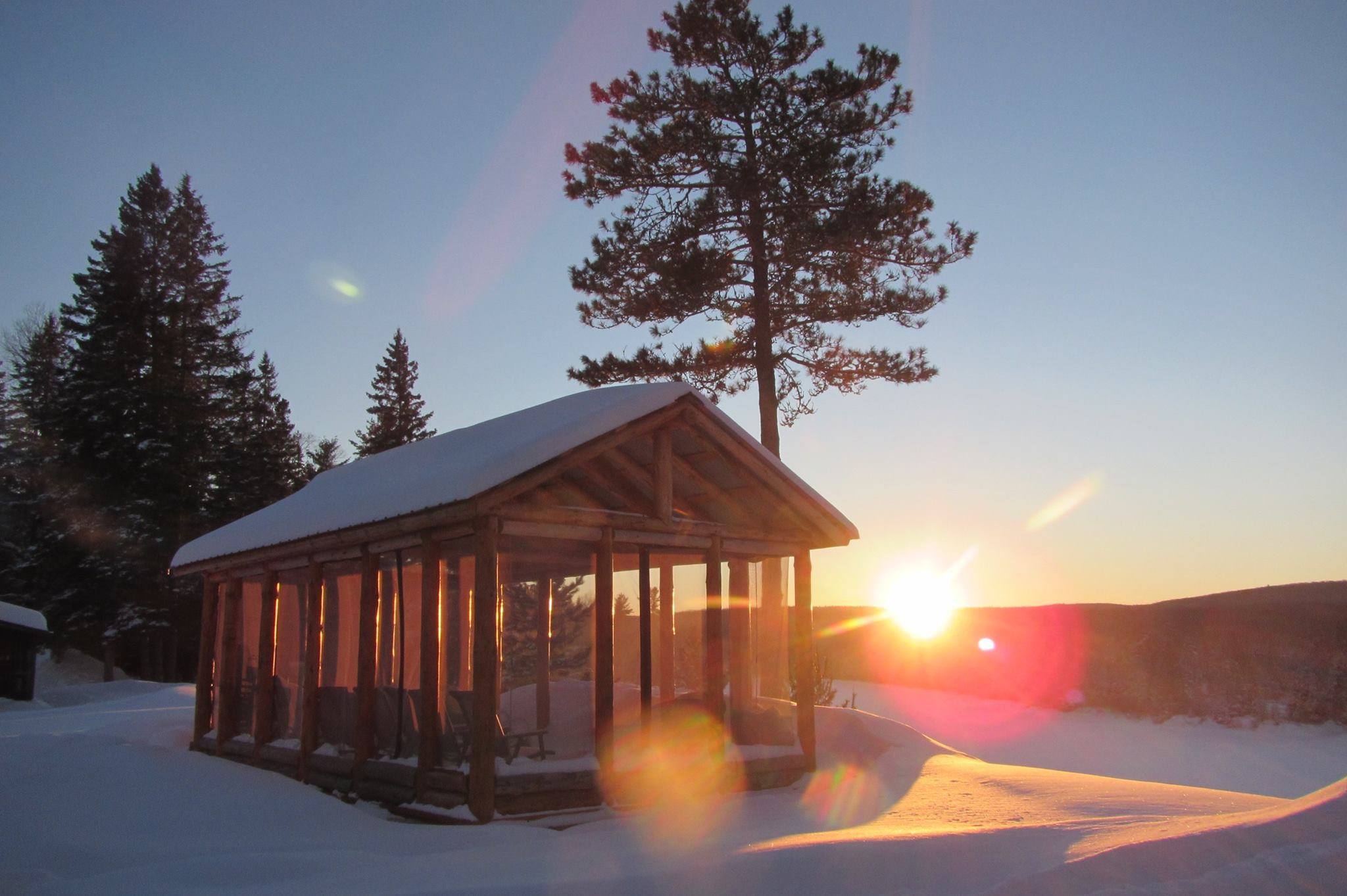 Du Yoga Dans L'bois Retreat Canada