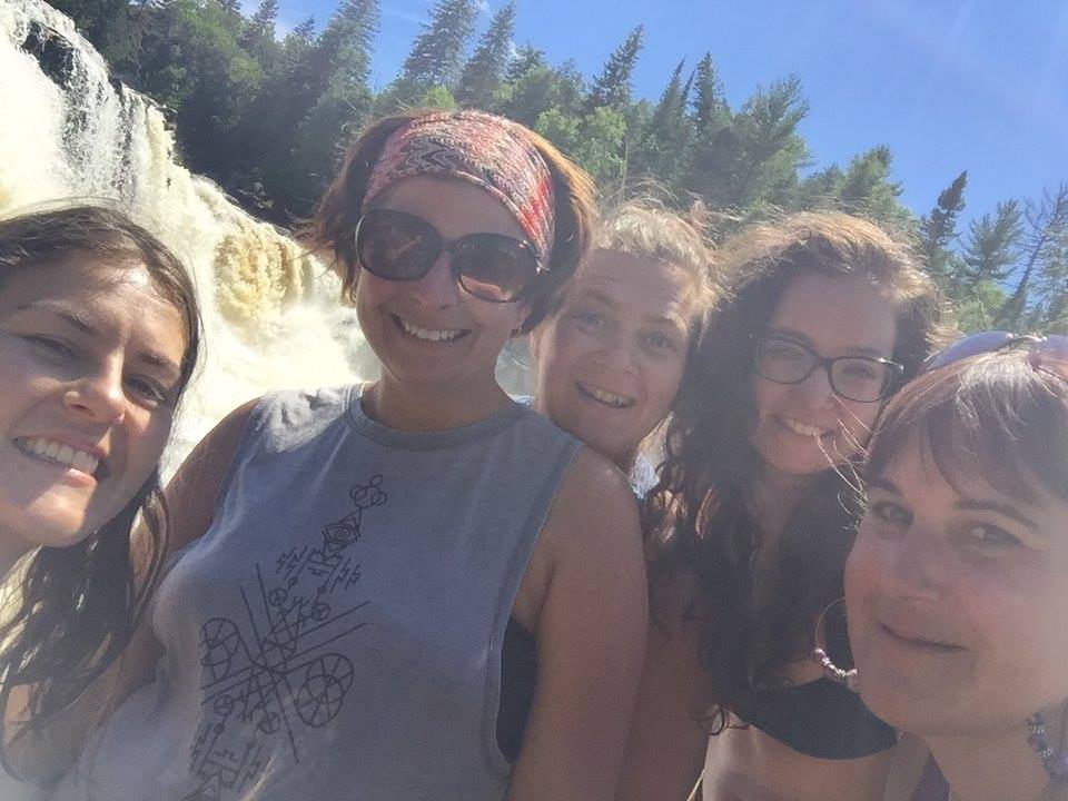 Du Yoga Dans L'bois Retreat Canada