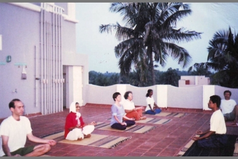  India