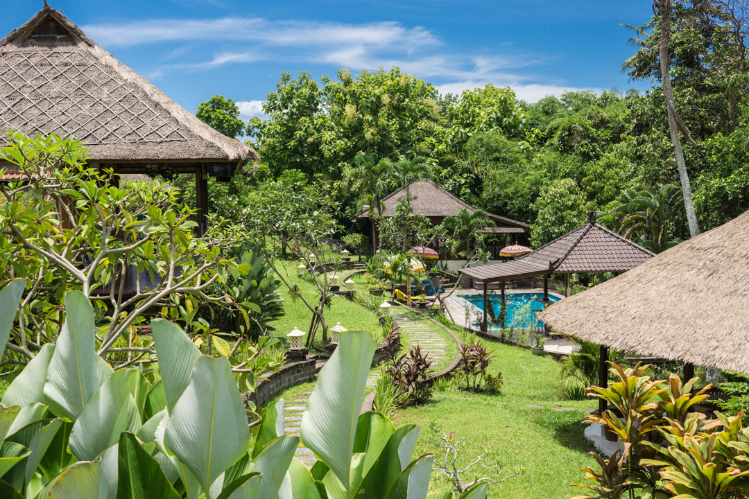 Mondo Lifestyle Surf Resort Indonesia