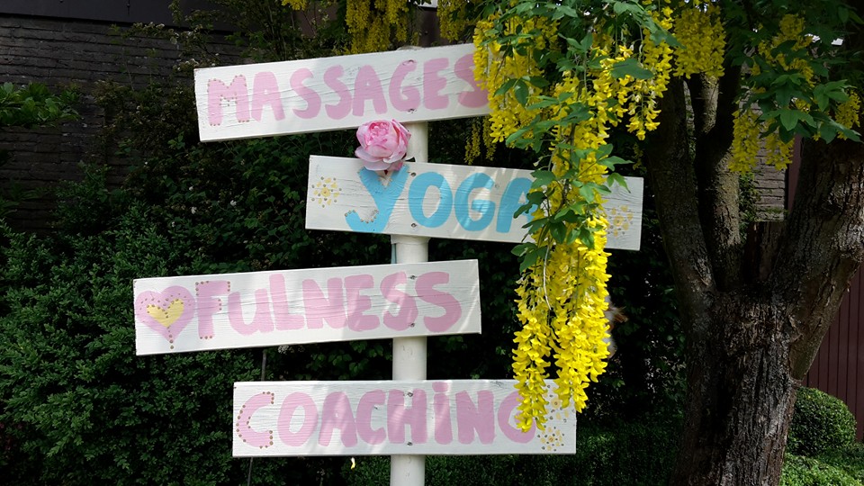 Yoga Lovers Lounge 