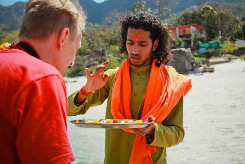  India