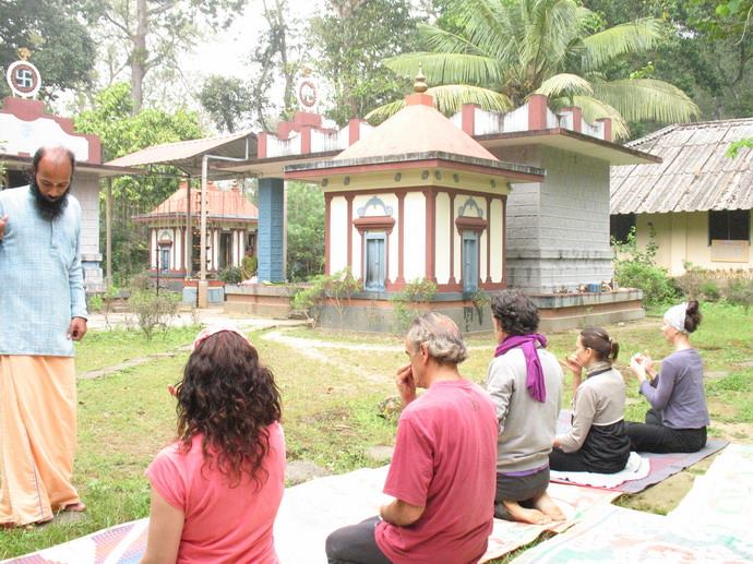 Vedaguru Ayurvedic Centre India