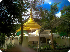 Dhamma Tapovana Vipassana Meditation Center 