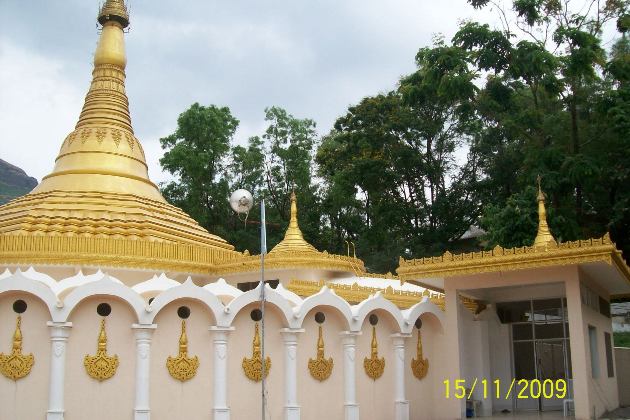  India