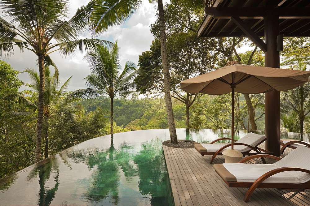 Como Shambhala Yoga Retreat Indonesia