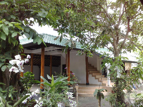 Gedong Gandhi Yoga Ashram Indonesia