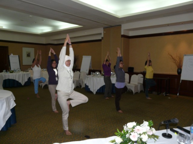 Instruktur Yoga Studio 