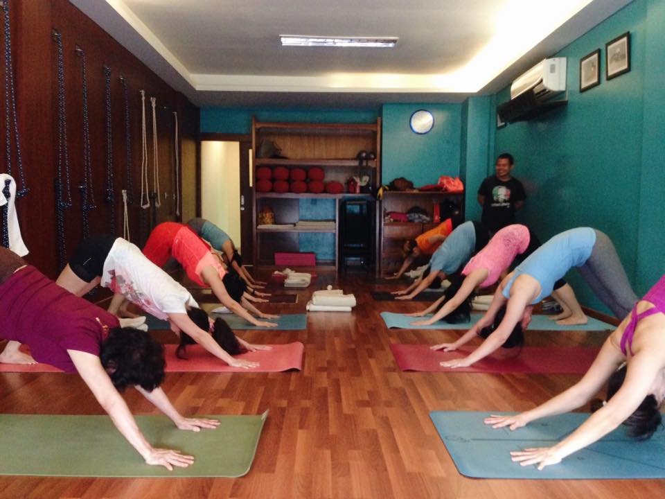 Iyengar Yoga Center Kelapa Gading