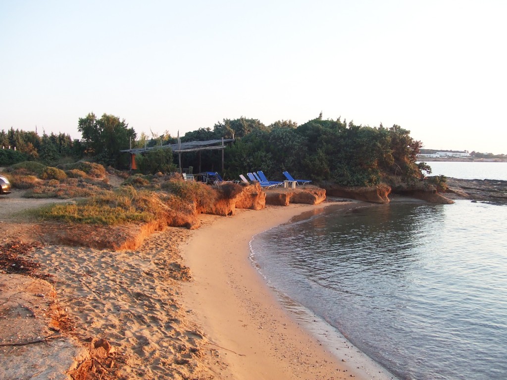  Naousa