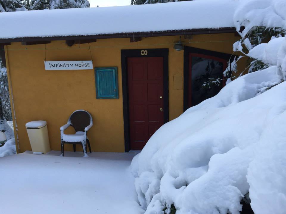 Pine Manor Meditation Center 