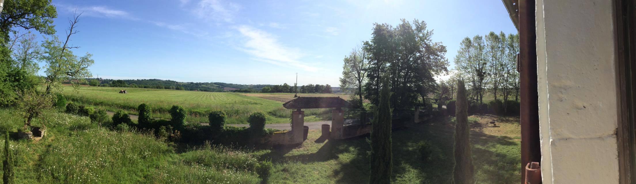 Rainbowlight Yoga Retreat Center Eyres-Moncube