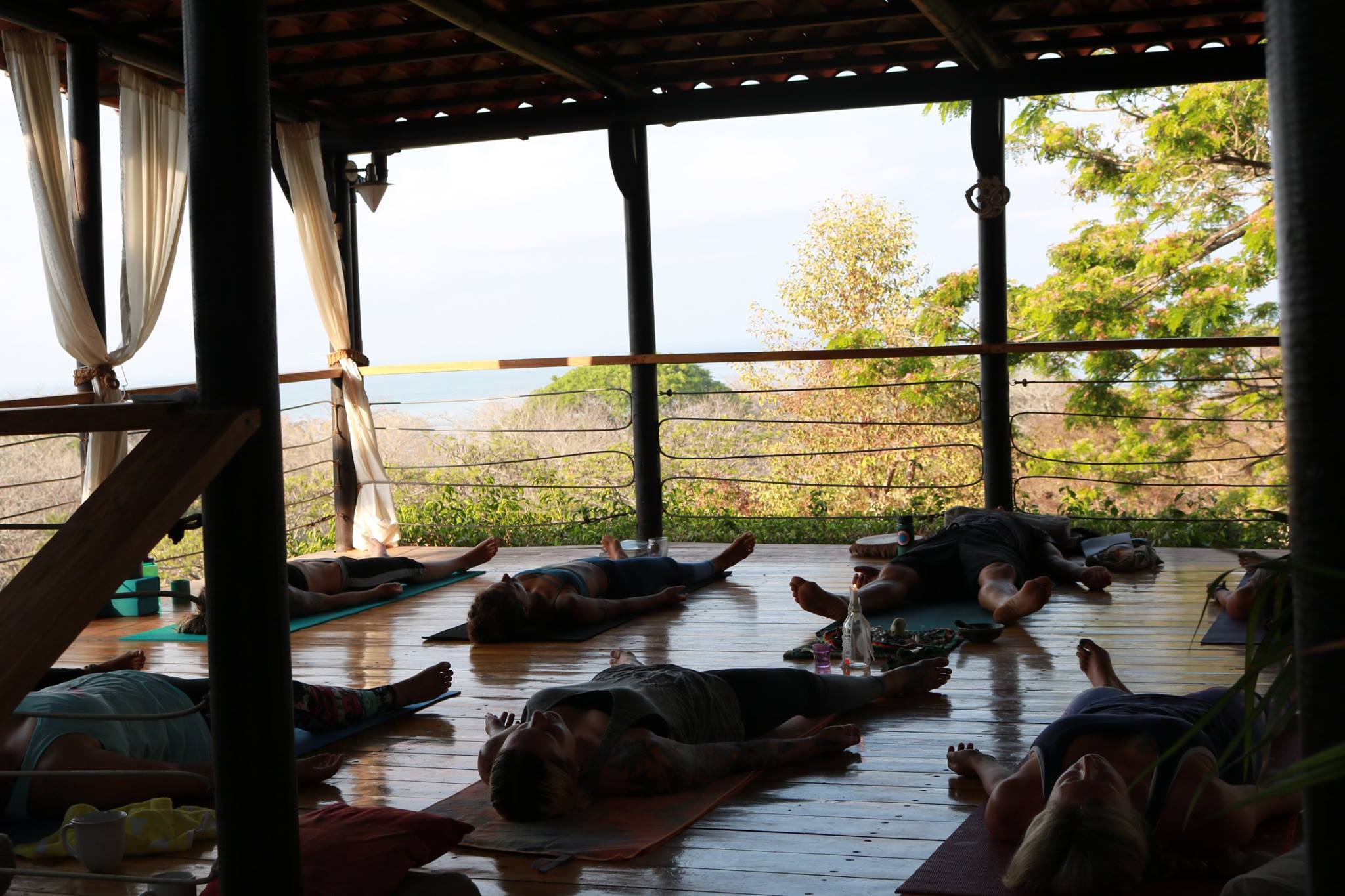 School Yoga Institute 