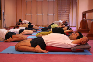 Centro De Yoga Iyengar De