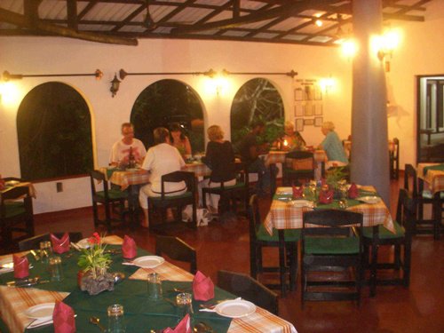 Hotel Susantha Garden Sri Lanka