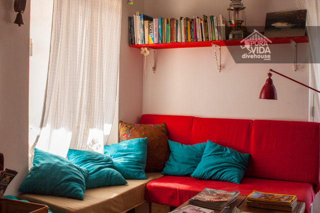 Pura Vida Divehouse 