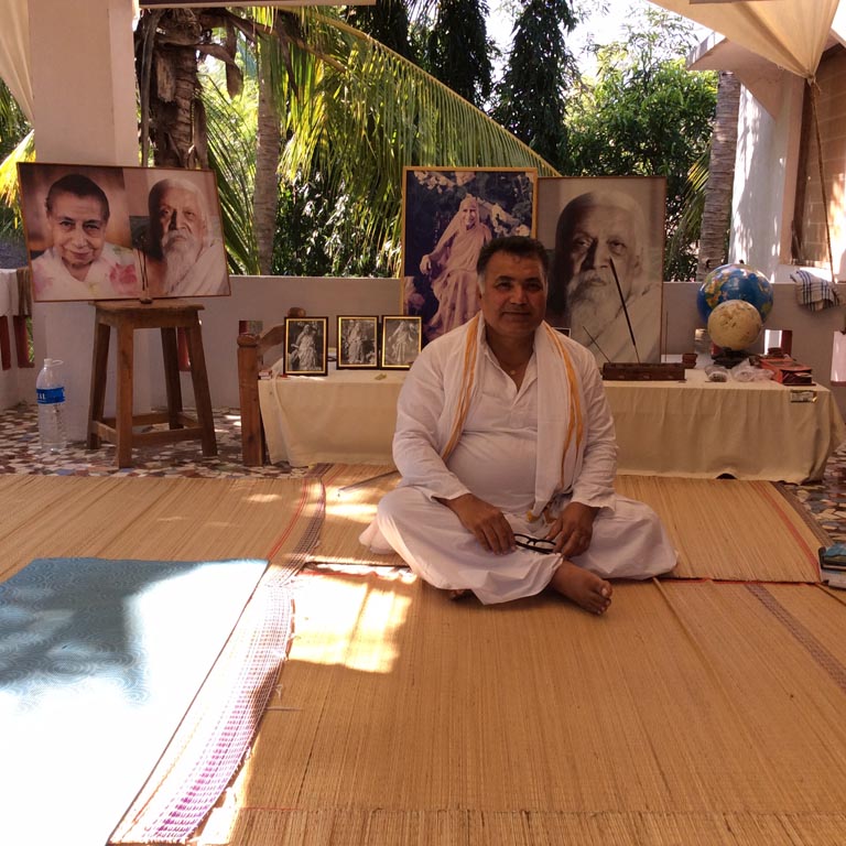 Srima International School Of Transformational Yoga 