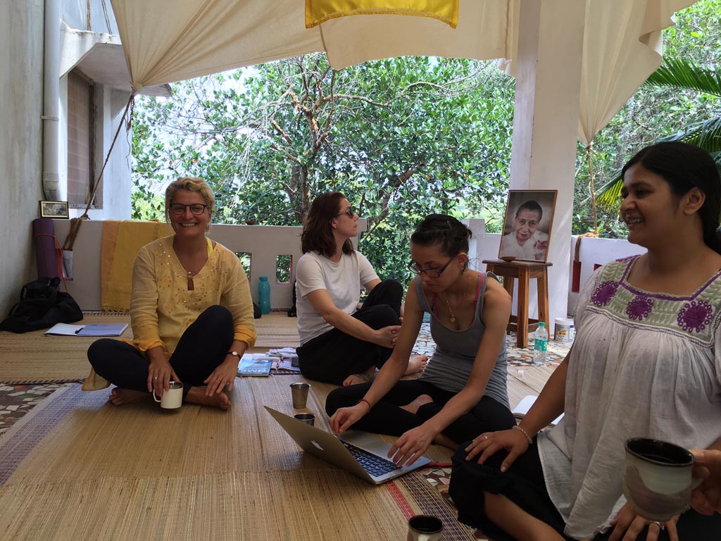 Srima International School Of Transformational Yoga 