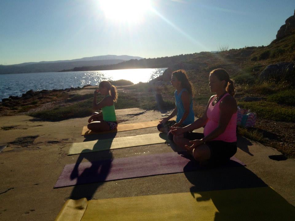 Valentine Yoga - Namaste Yoga And Mon Yoga 