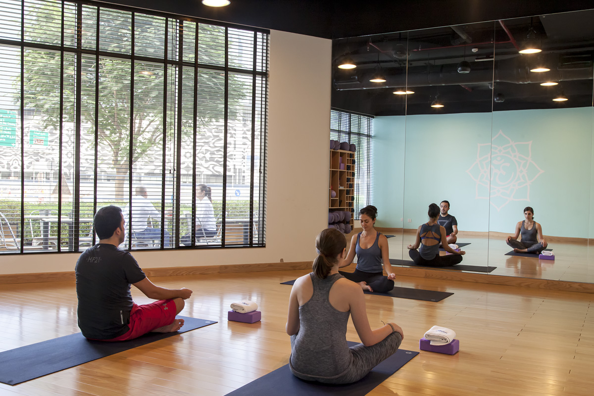 Zoga Yoga Cafe Studio 