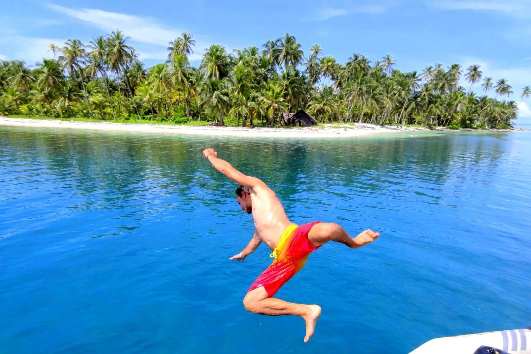 Carpe Diem Sailing And Yoga 