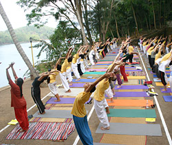 Sivananda Yoga, ayurveda Vedanta Dhanwantari Ashram Trivandrum