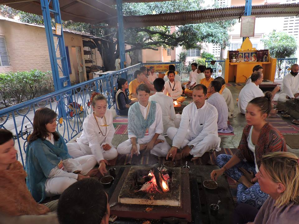  India