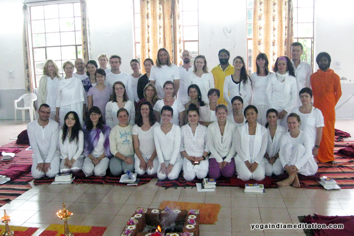 Yoga Meditation Aarsha Yoga Vidya Peetham India