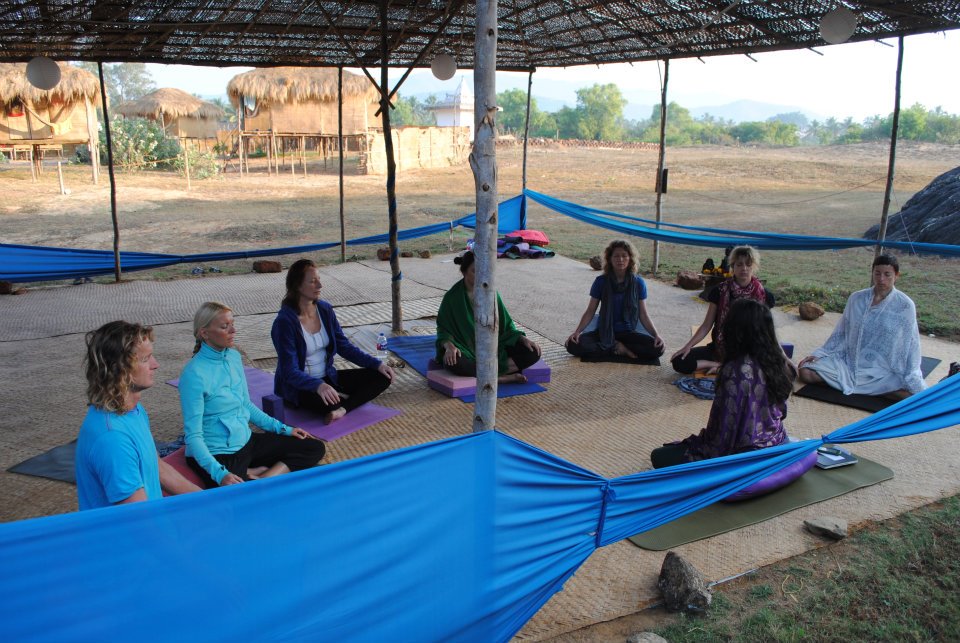 Aom Yoga Switzerland
