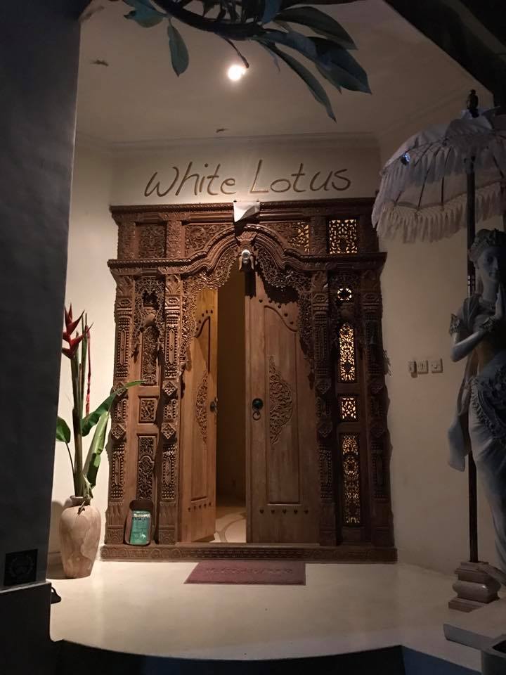 White Lotus Yoga Centre 