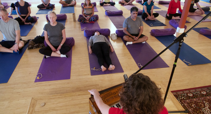Australian School of Meditation and Yoga Brisbane