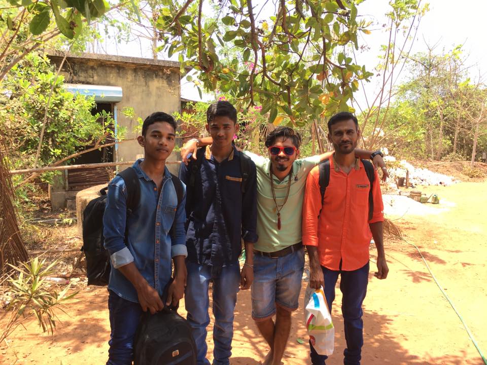  India