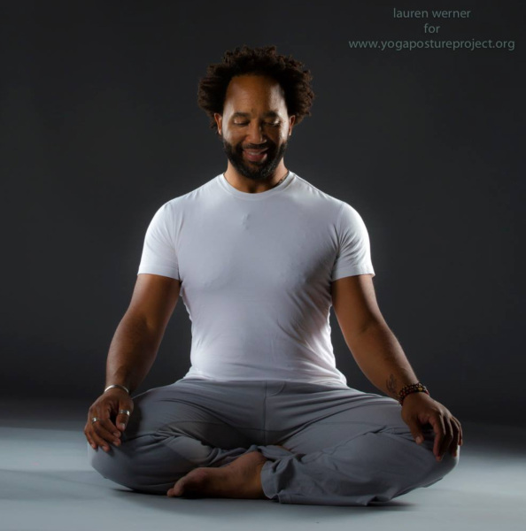 Perennial - Yoga, Wisdom, Meditation,Community 
