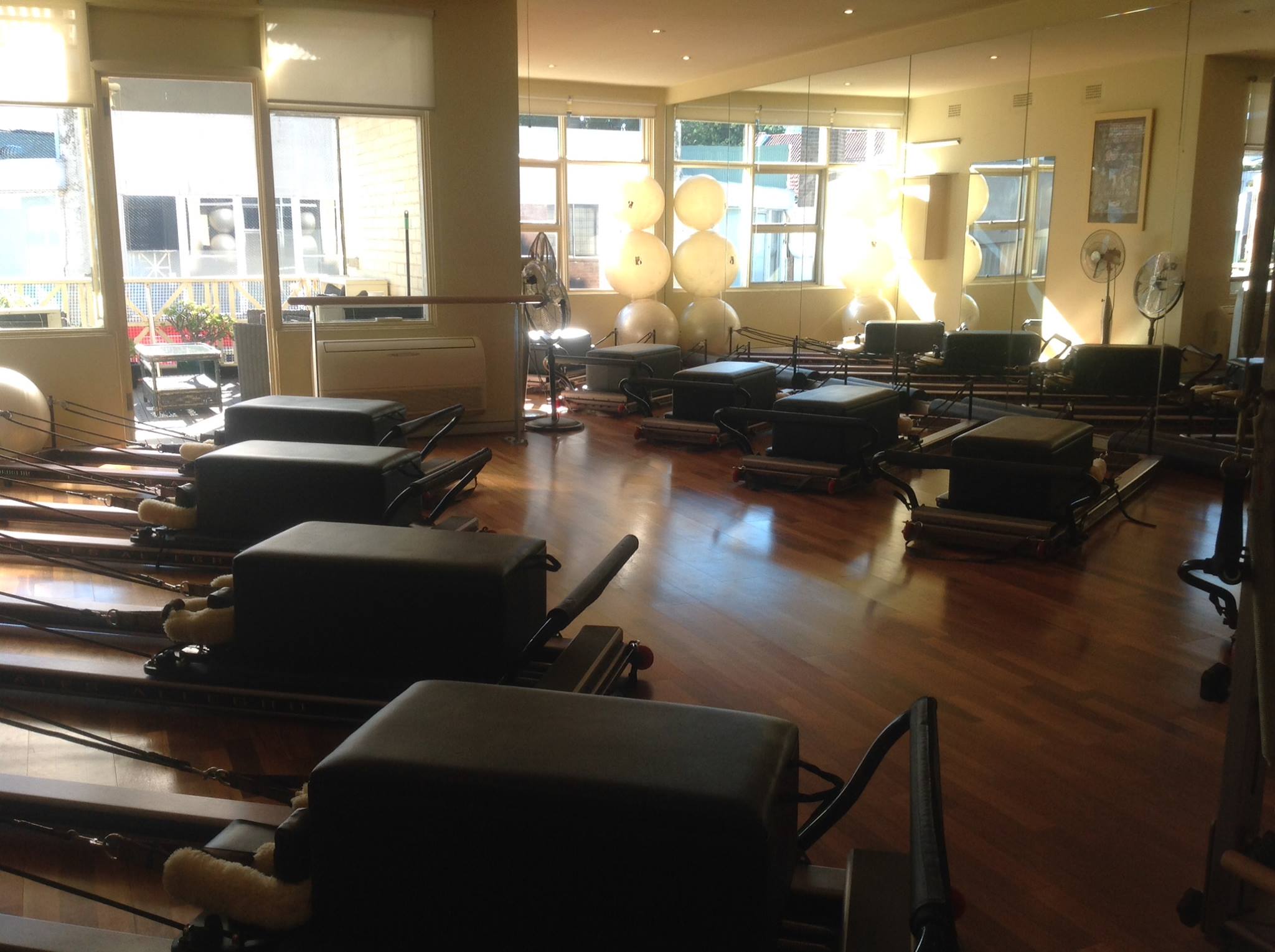 Sports Lab -Piltaes Physiotherapist Studio Double Bay Australia