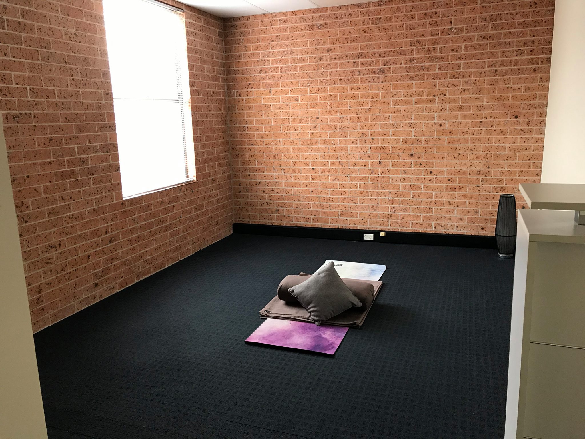 Peak Physique Hot Yoga Dapto Wollongong