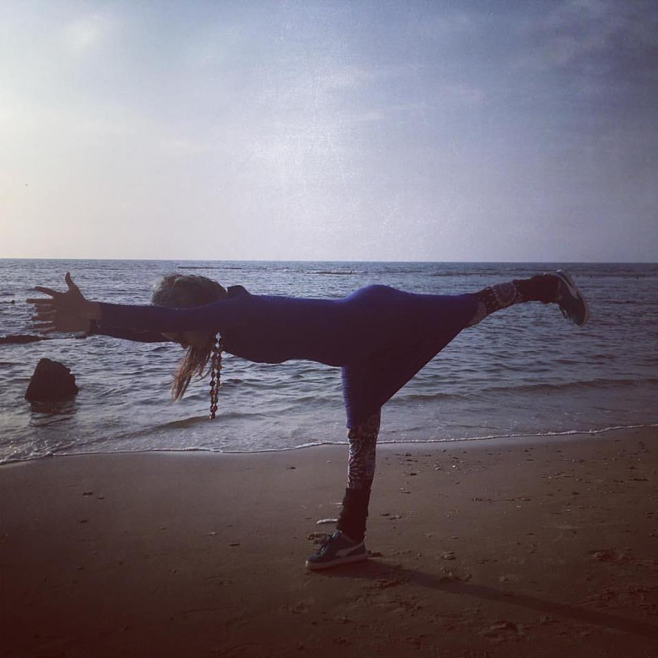 Present Yoga - Marta Haklik Present Yoga Hod HaSharon
