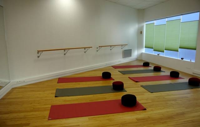 Well - C.e.m. Yoga Studio France