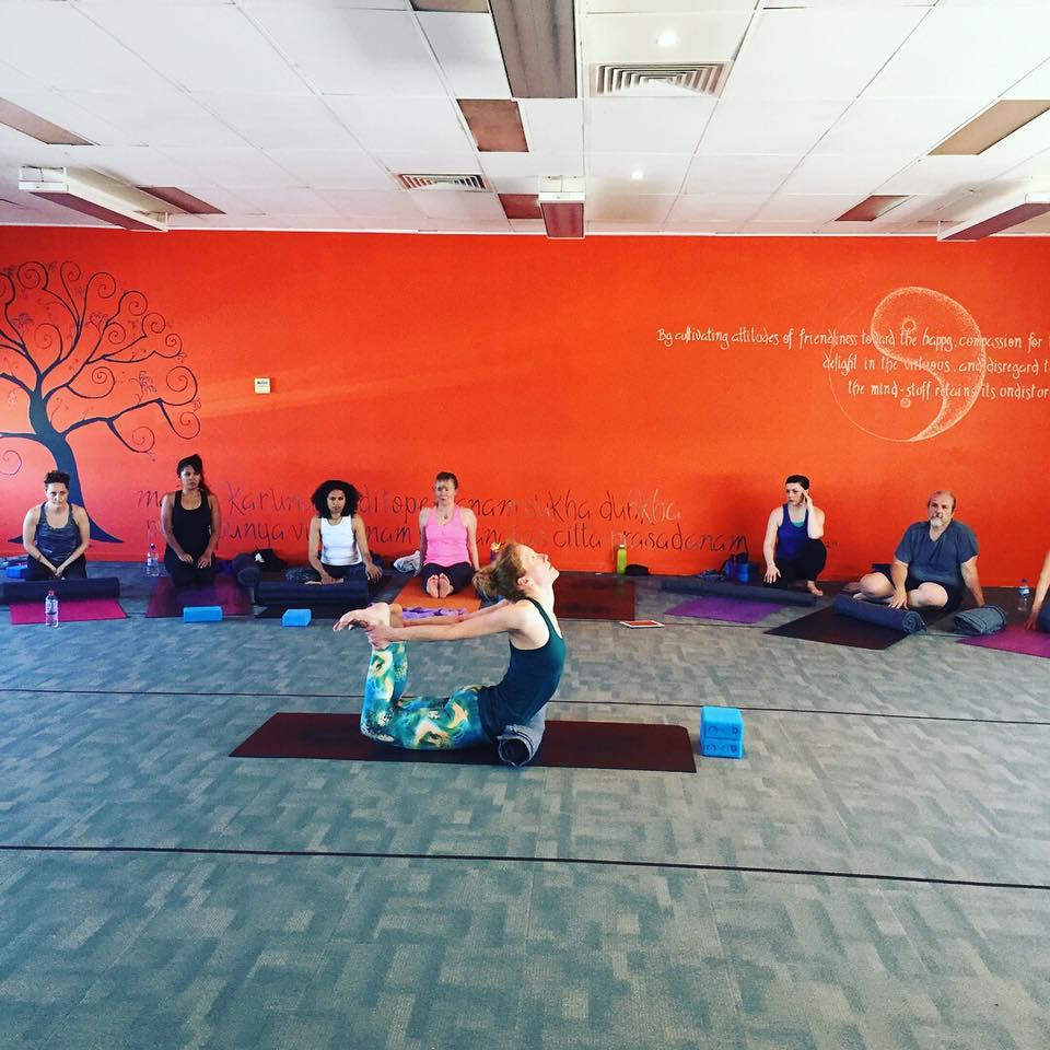 Power Yoga Canberra Belconnen 