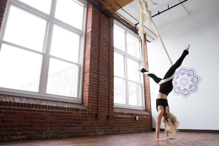 Kama Fitness Aerial Fitness Fun Yoga Studio 